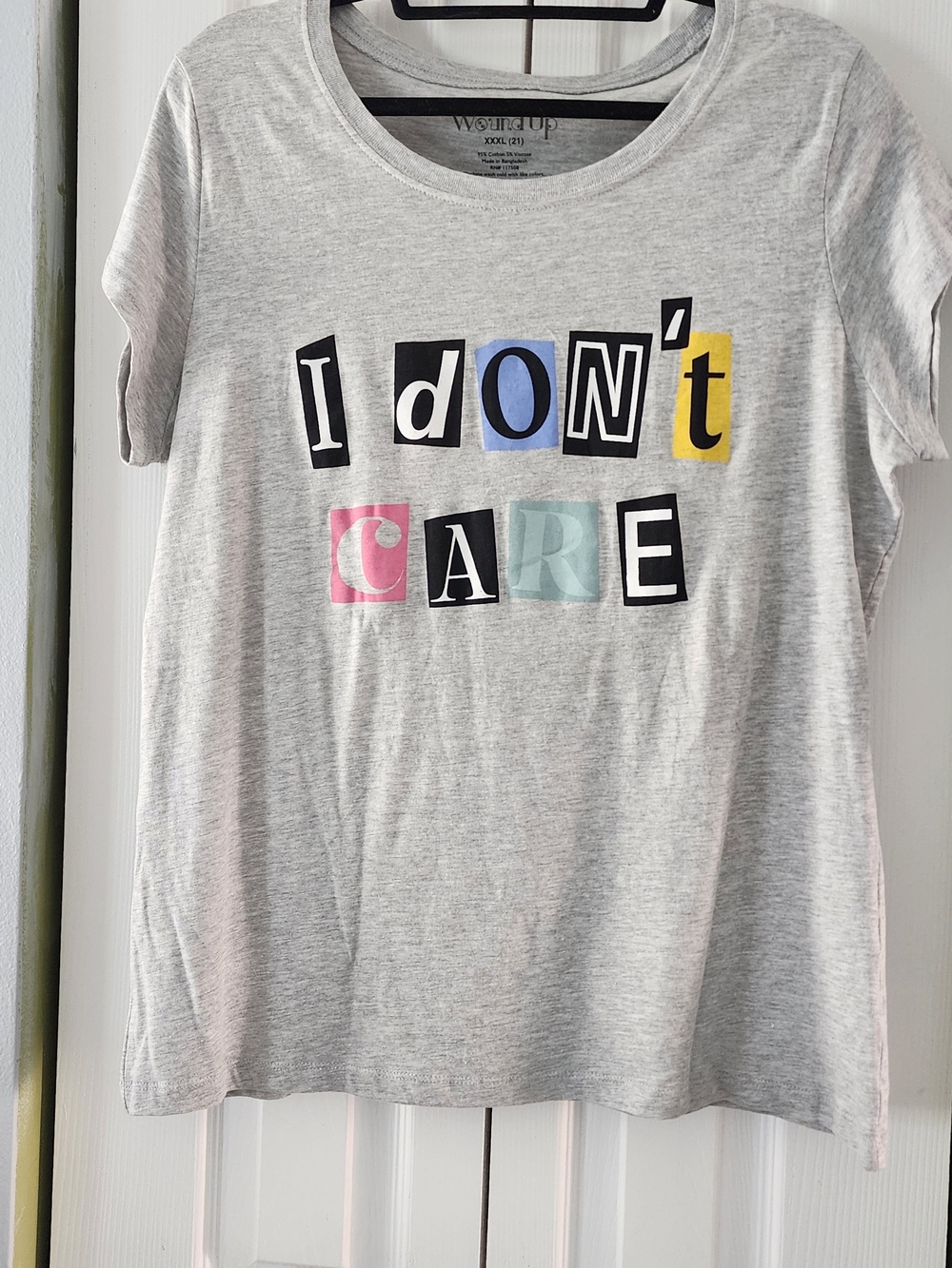 Wound Up Heather Gray 'I Don't Care' Graphic Short Sleeve Tee